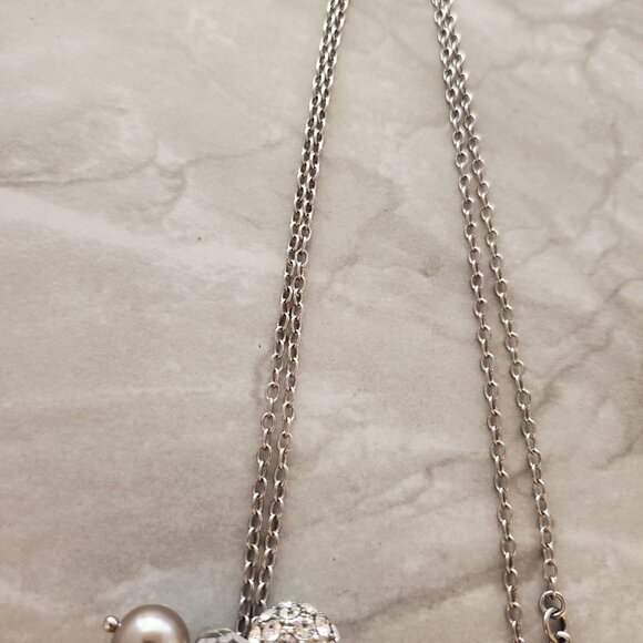 💖 J.Crew Rhinestone Crystal Pave Cluster Ball Beaded Pendant Necklace 💖 - Picture 3 of 9